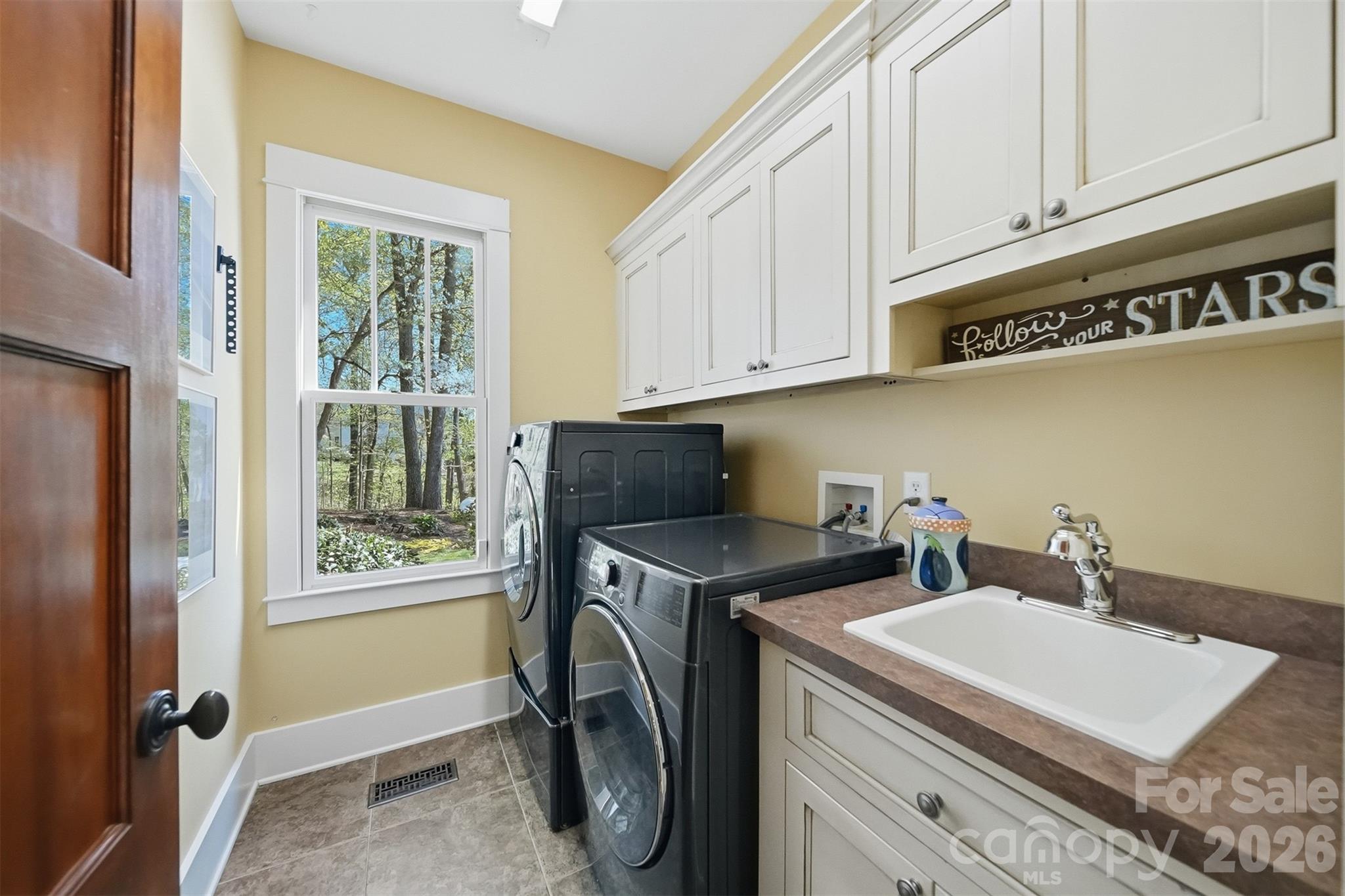 2748 Trent Drive NE Conover NC 28613