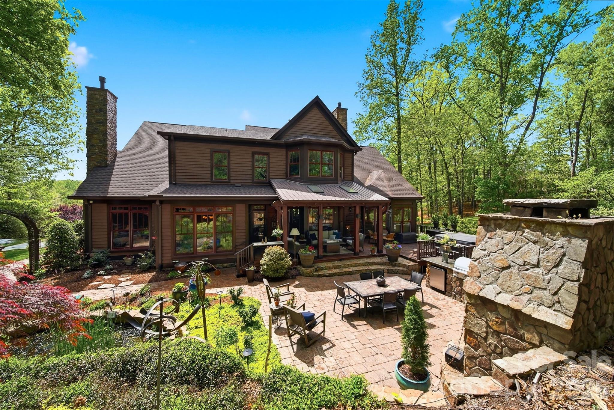 2748 Trent Drive NE Conover NC 28613