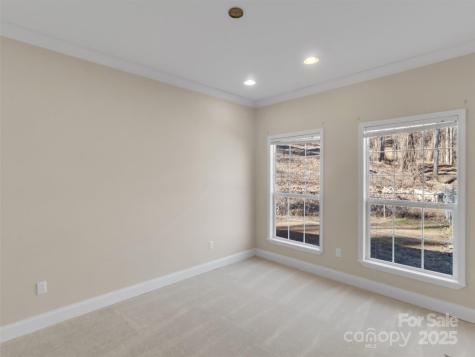 284 Cutting Edge Drive Sylva NC 28779