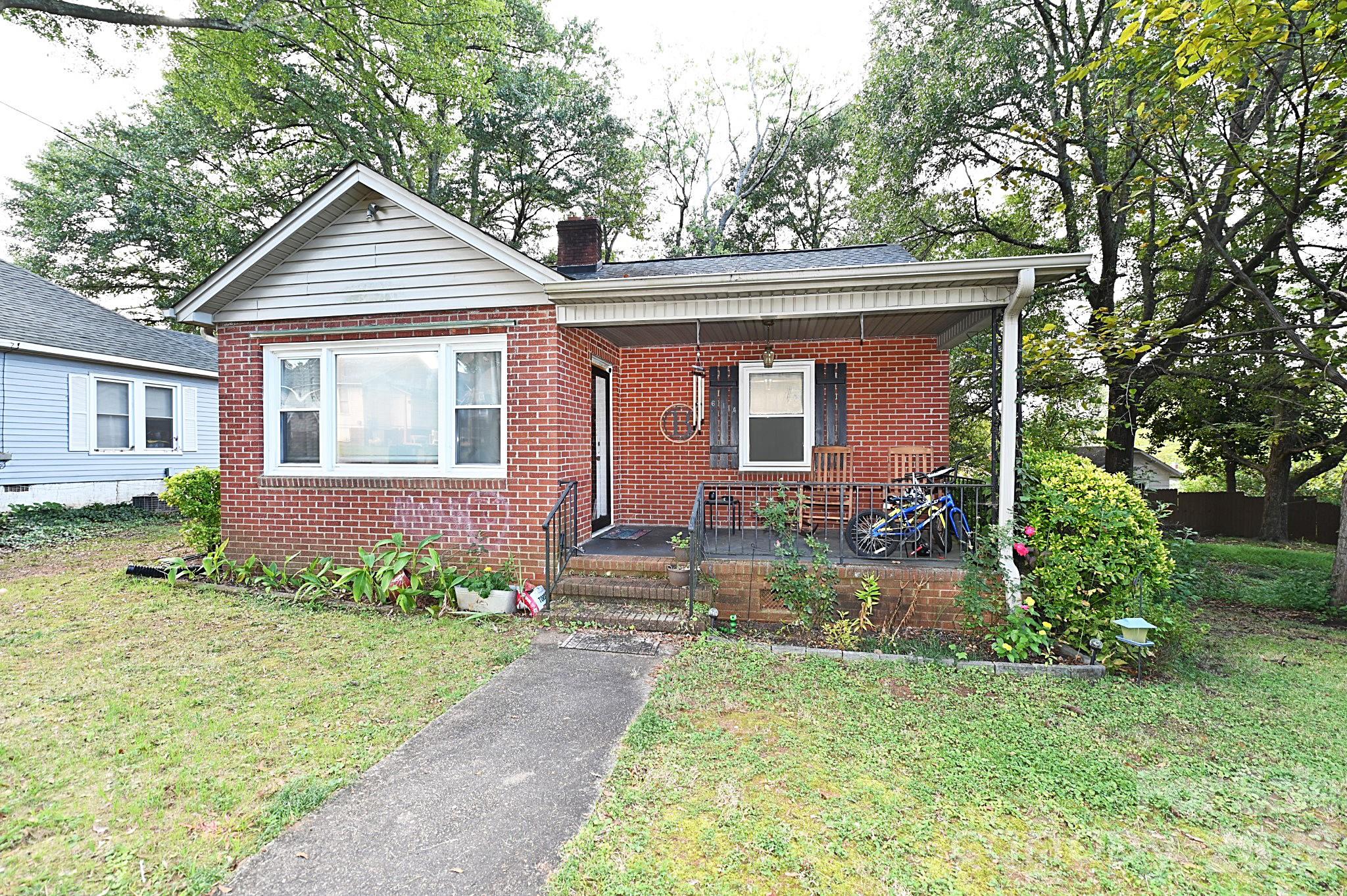 614 S Ashe Avenue Newton NC 28658