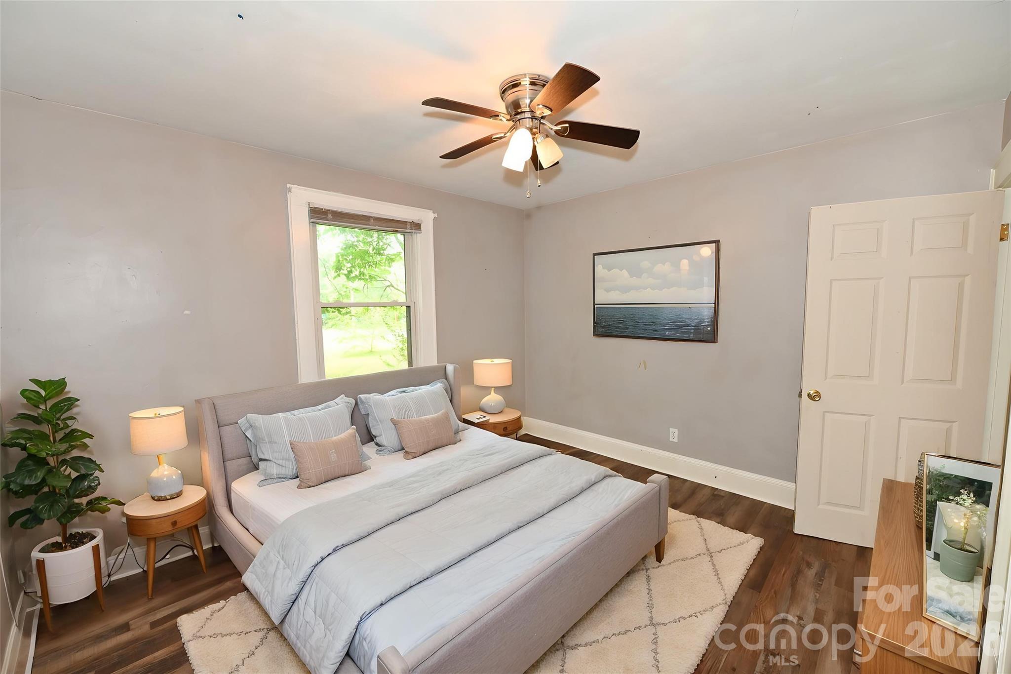 614 S Ashe Avenue Newton NC 28658
