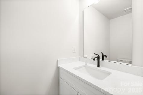 1130 Pegram Crossing Drive Charlotte NC 28205