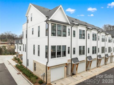1130 Pegram Crossing Drive Charlotte NC 28205