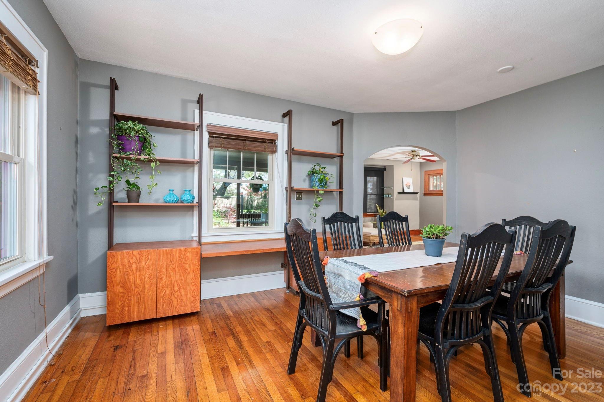 86 Mitchell Avenue Asheville NC 28806