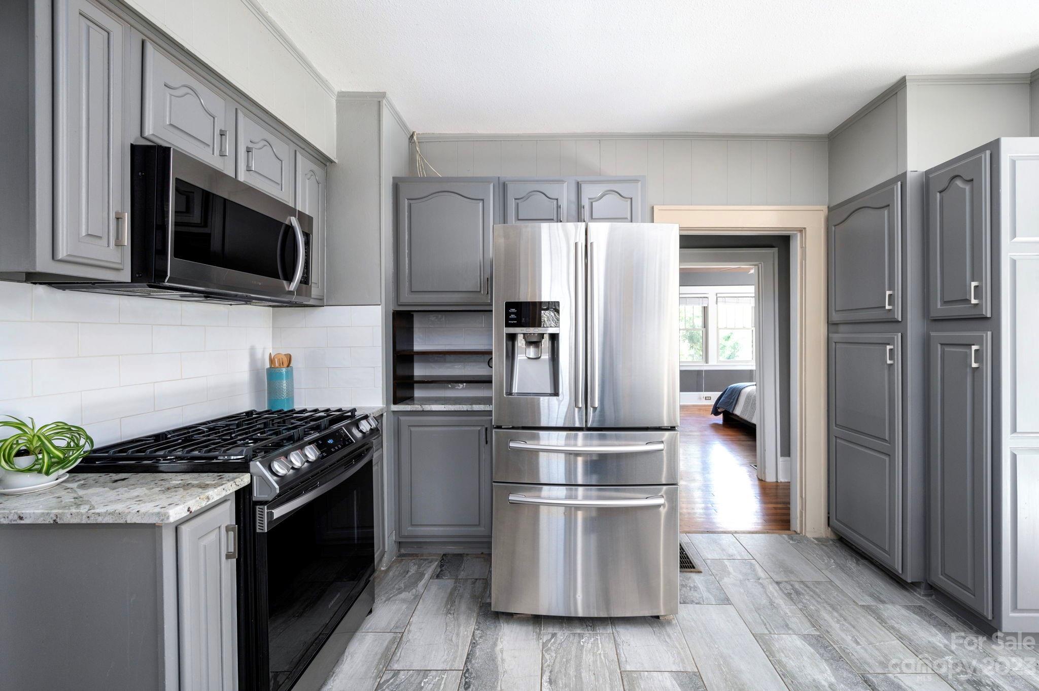 86 Mitchell Avenue Asheville NC 28806