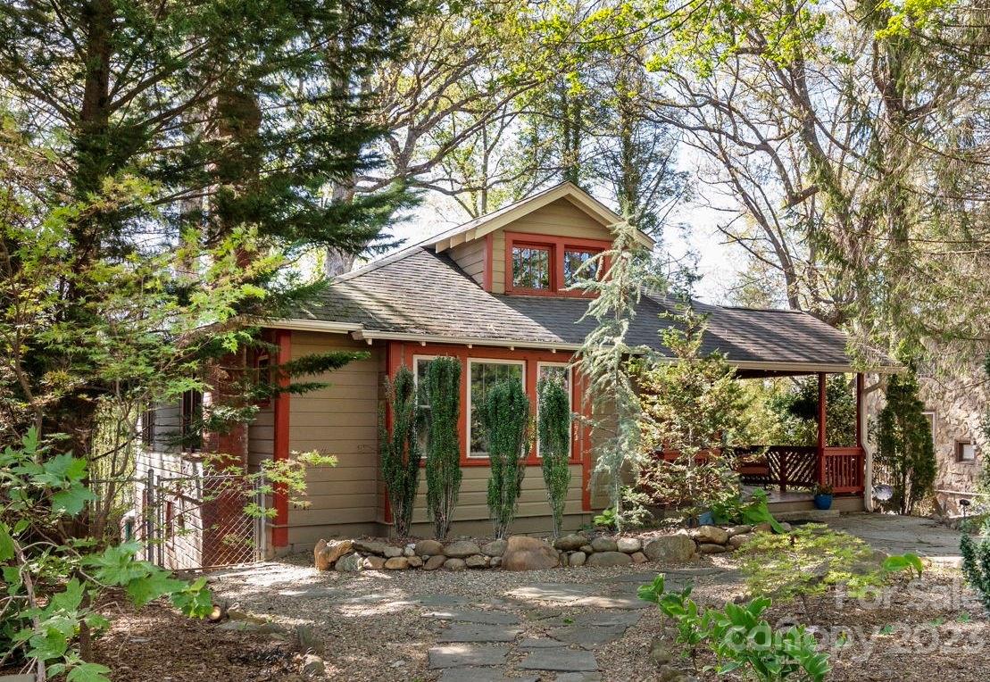 86 Mitchell Avenue Asheville NC 28806
