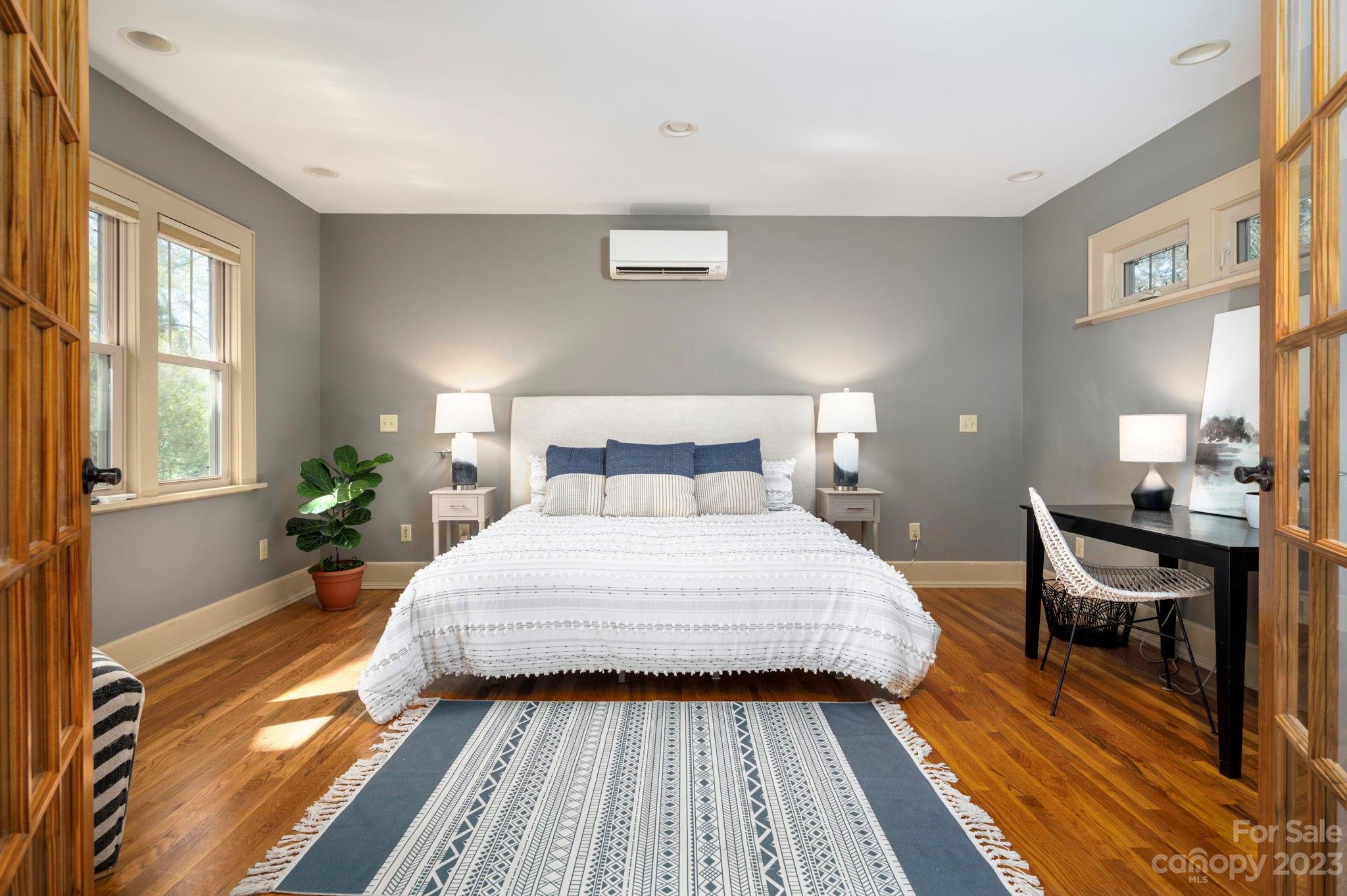 86 Mitchell Avenue Asheville NC 28806