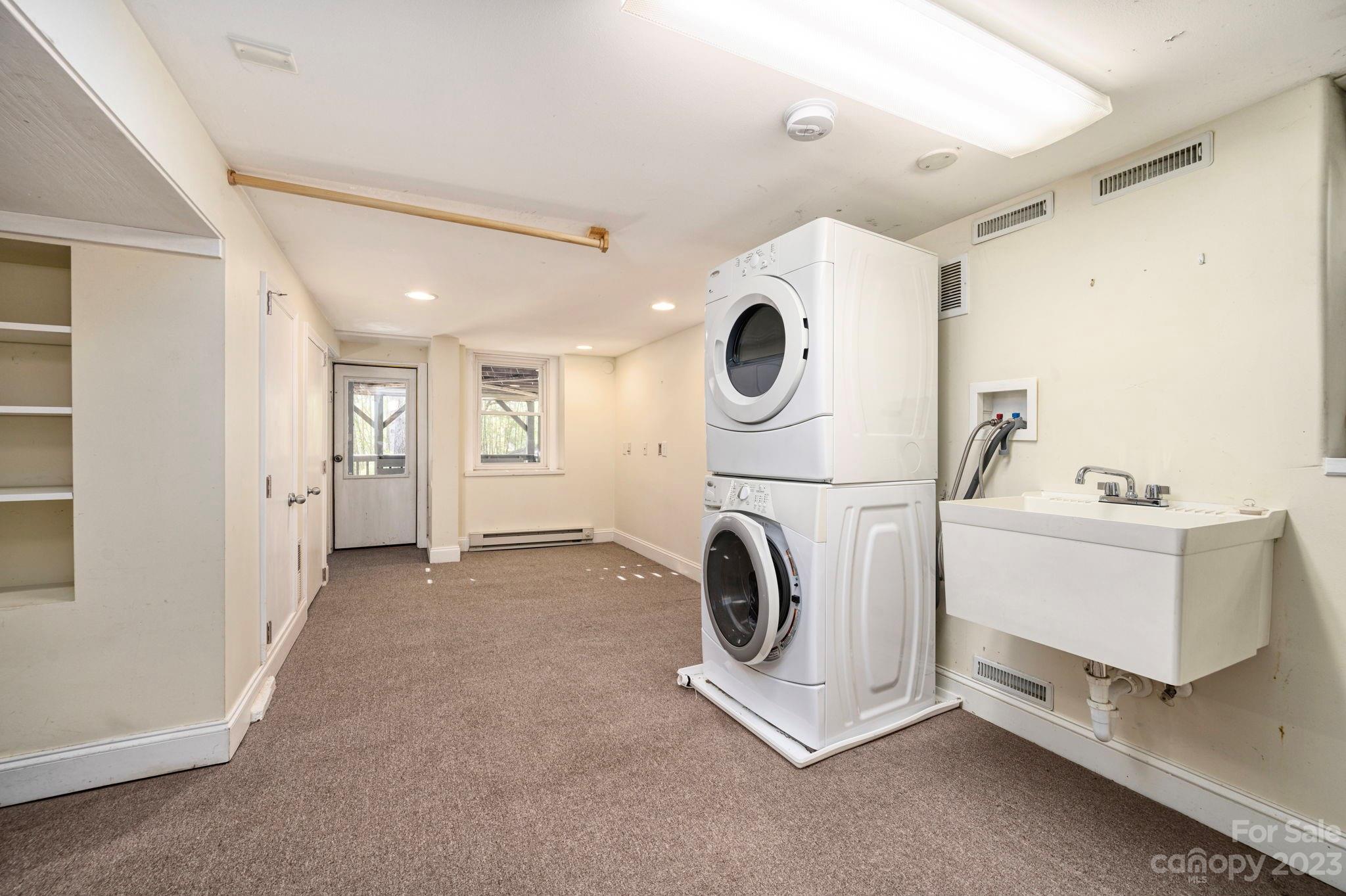 86 Mitchell Avenue Asheville NC 28806