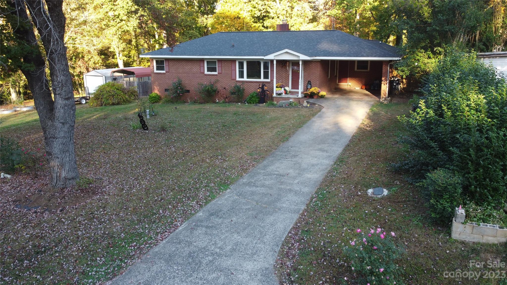 306 N Mauney Avenue Stanley NC 28164