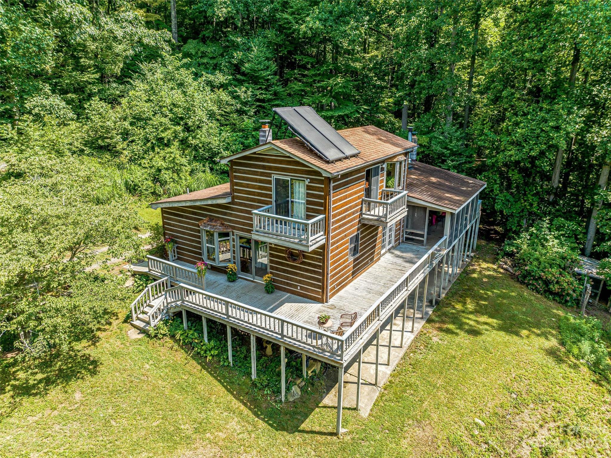 328 Martins Creek Road Barnardsville NC 28709