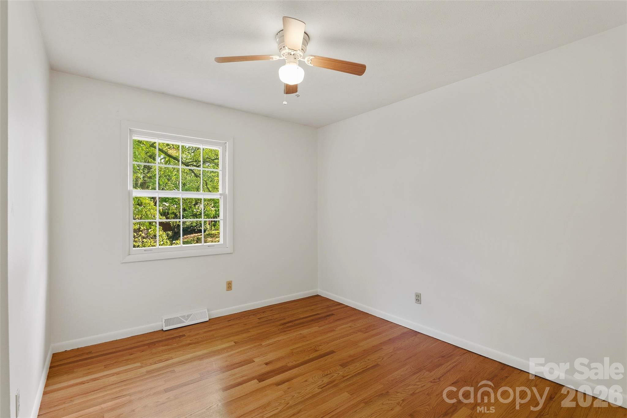68 Imperial Court Asheville NC 28803