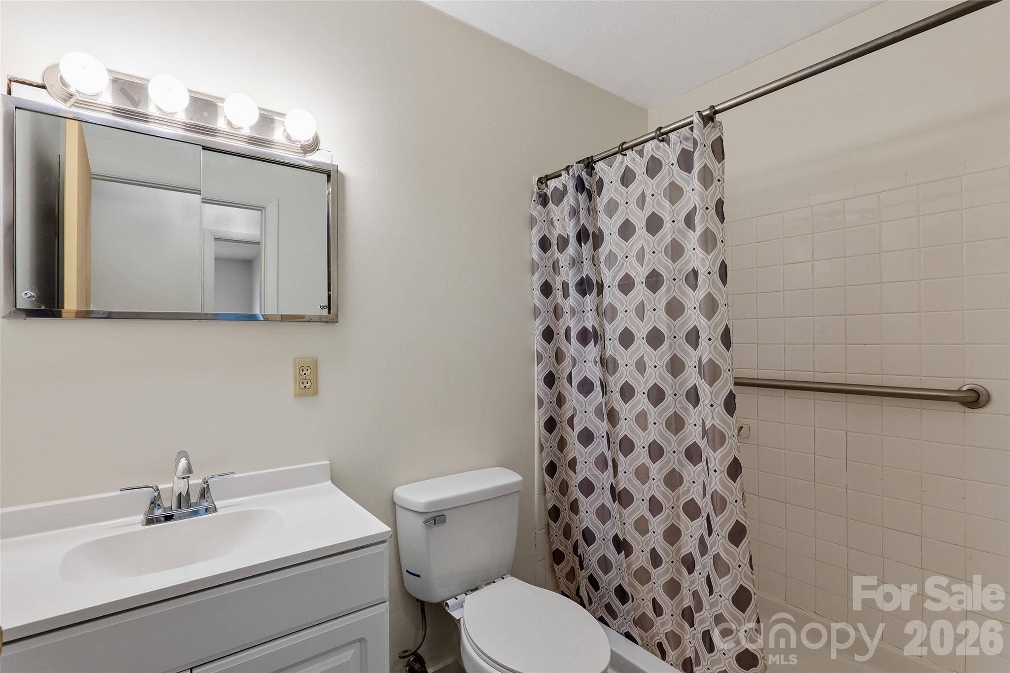 68 Imperial Court Asheville NC 28803