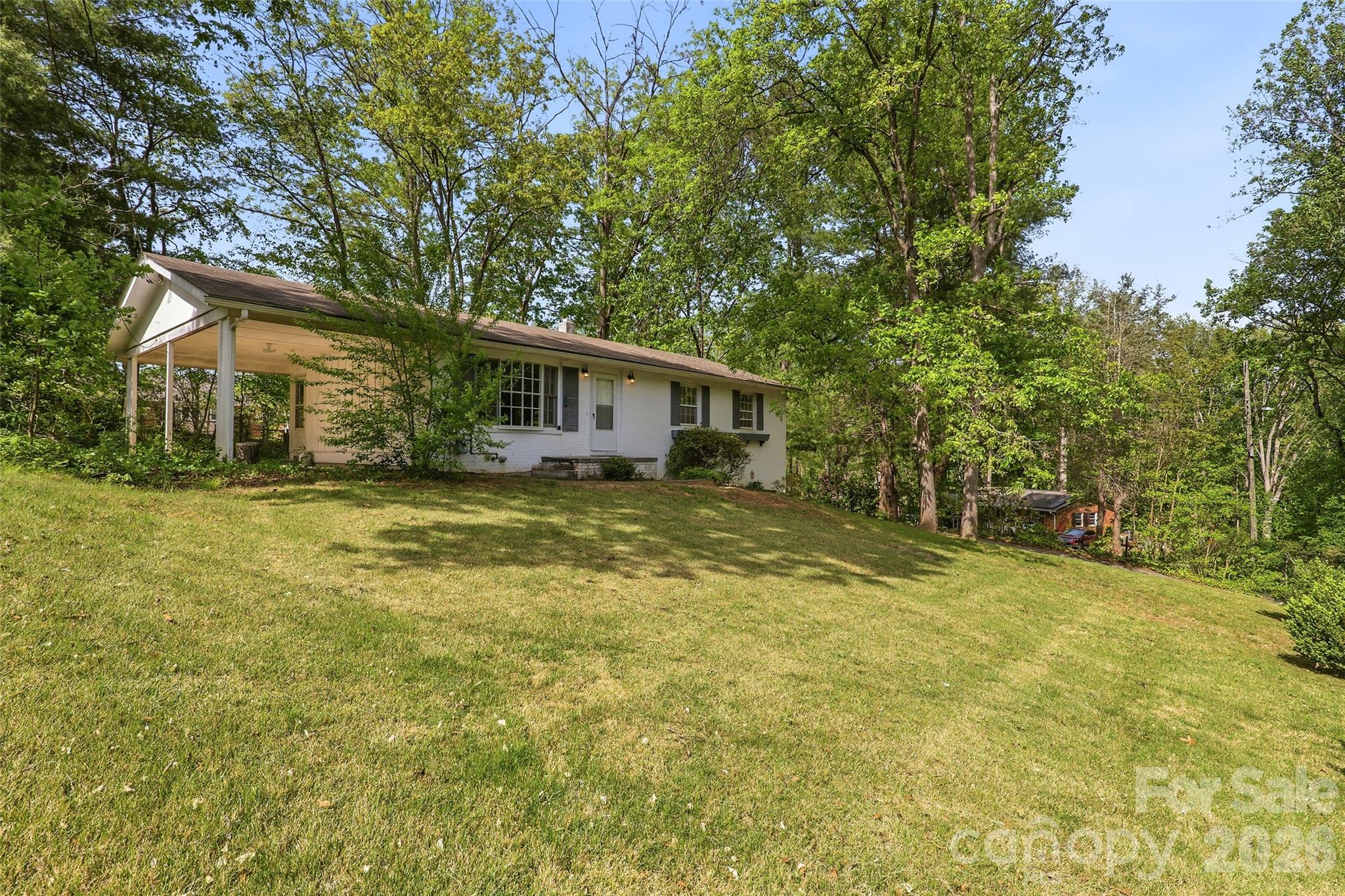 68 Imperial Court Asheville NC 28803