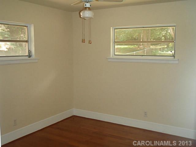 6740 Linda Lake Drive Charlotte NC 28215
