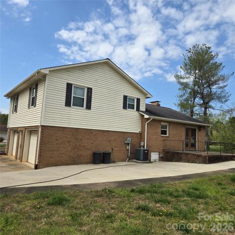 109 Bonnie Lane Statesville NC 28625