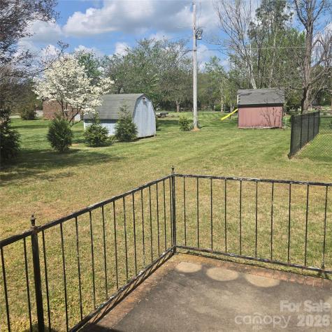109 Bonnie Lane Statesville NC 28625