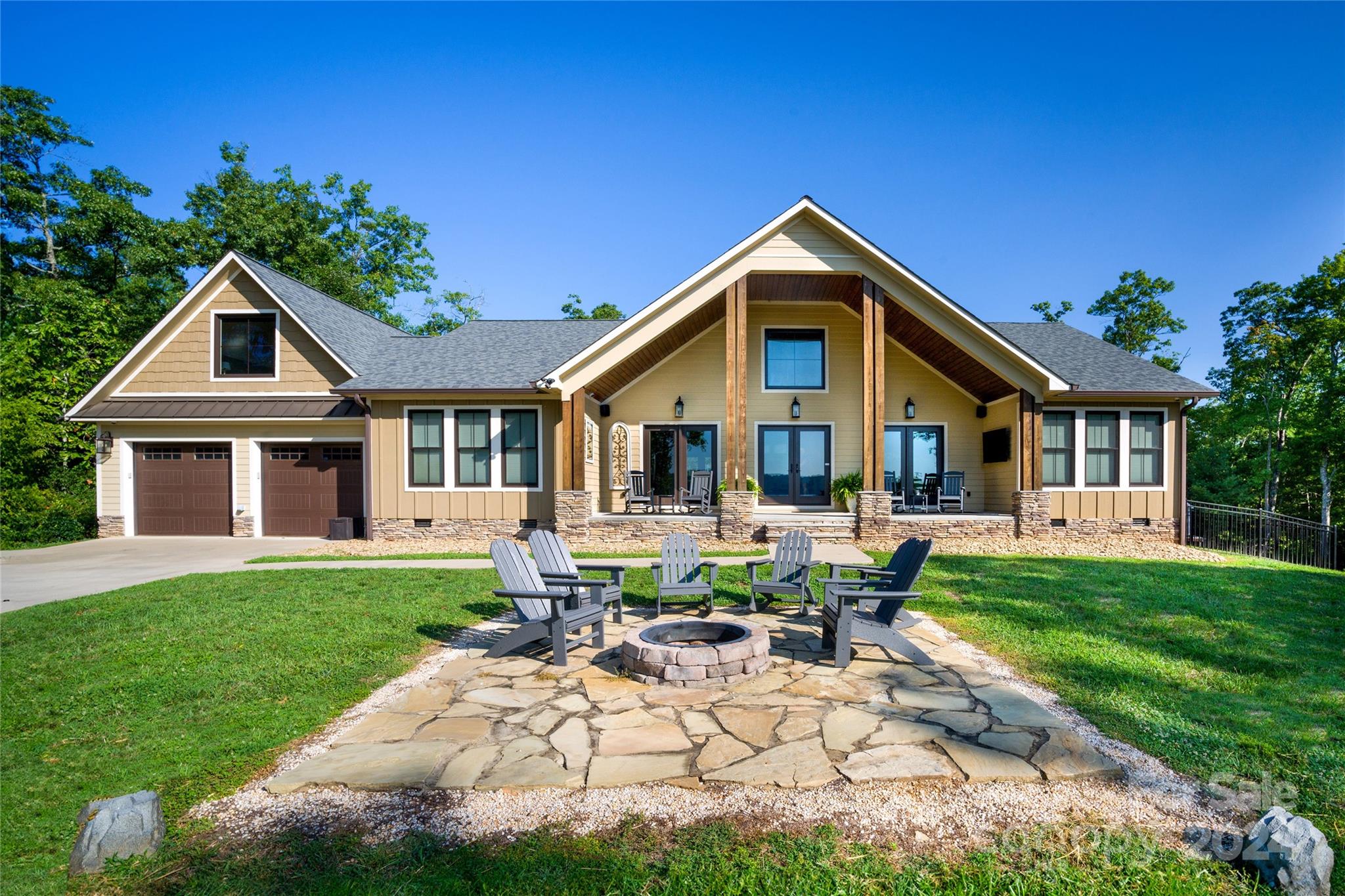 Marion NC, 6521 Lake James Road