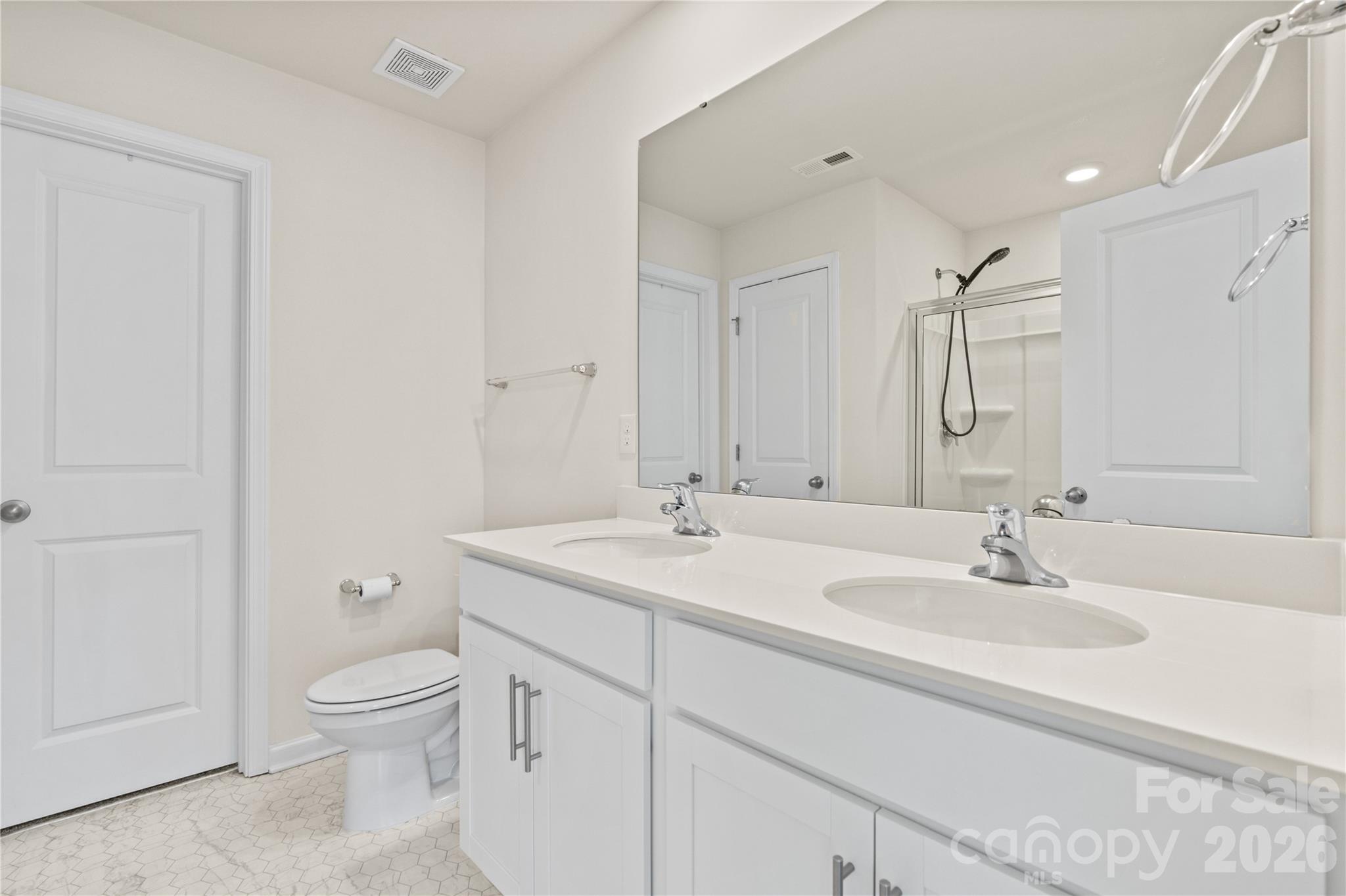 814 Monterey Court Asheville NC 28806