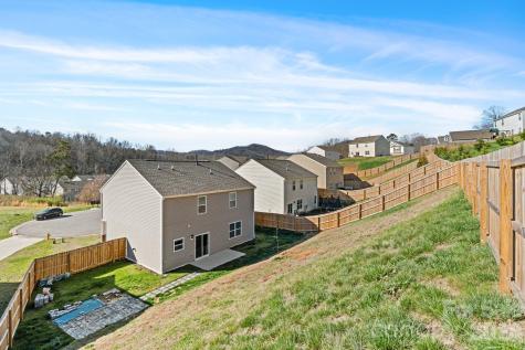 814 Monterey Court Asheville NC 28806