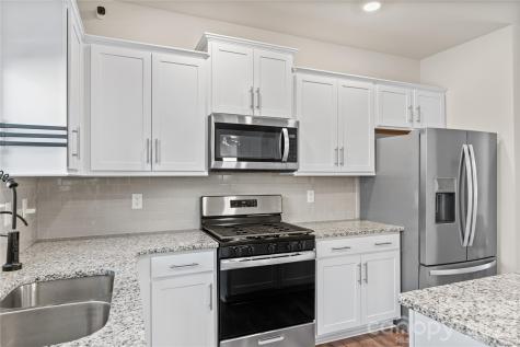 814 Monterey Court Asheville NC 28806