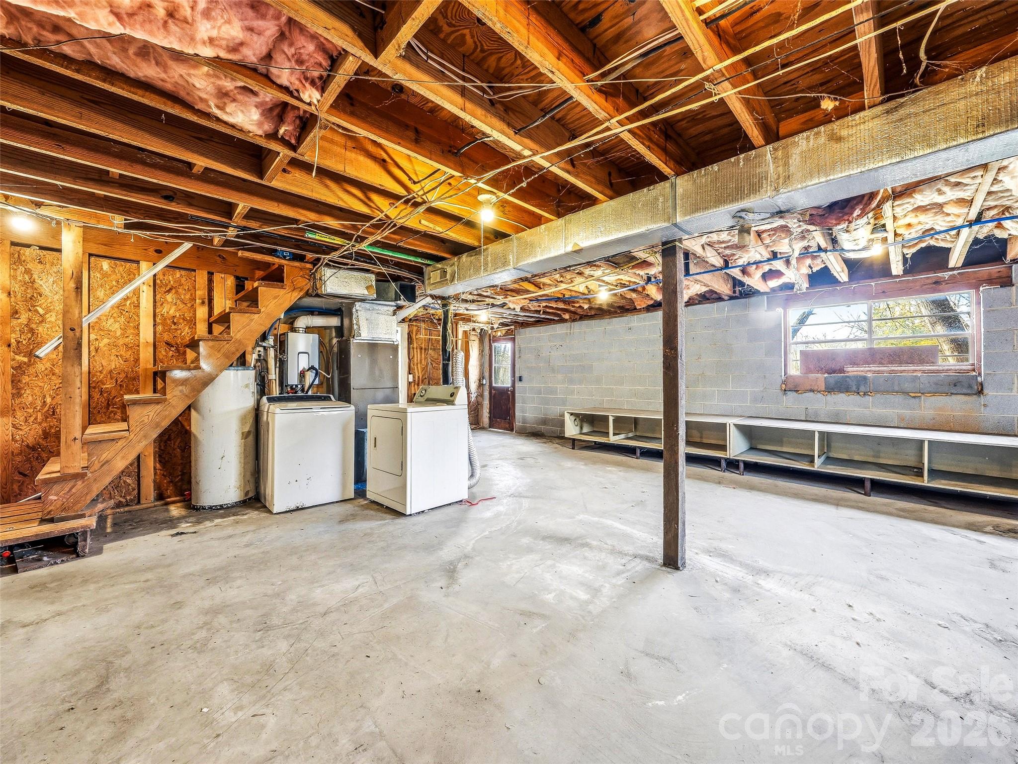 7 Nelson Road Hendersonville NC 28791