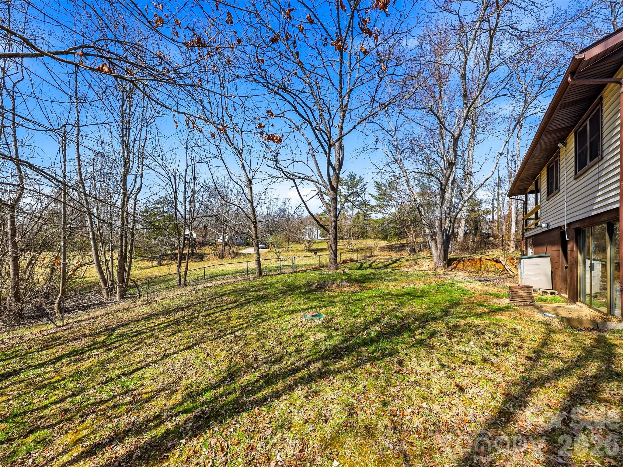 7 Nelson Road Hendersonville NC 28791