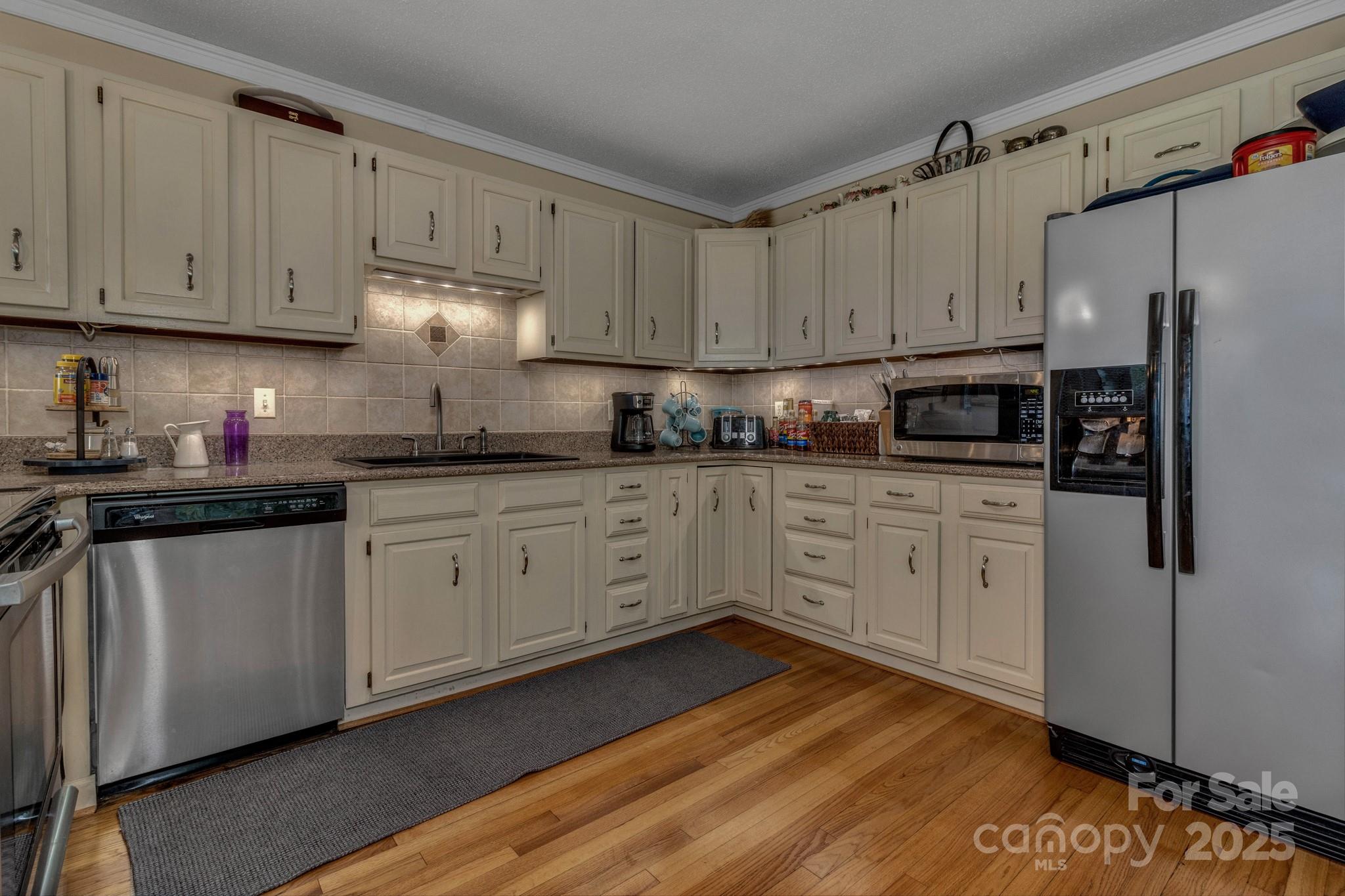 31 Mark Twain Road Asheville NC 28805