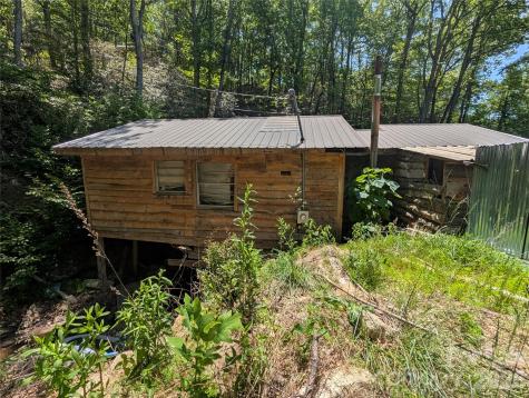 1034 Kyles Creek Road Hendersonville NC 28792
