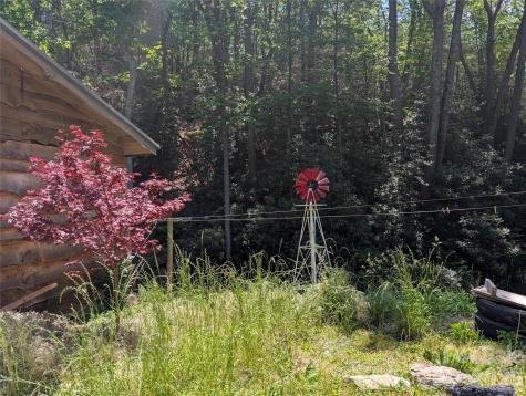 1034 Kyles Creek Road Hendersonville NC 28792