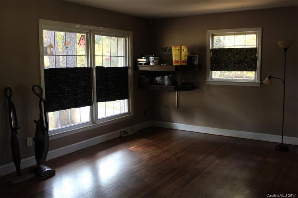 1339 Thriftwood Drive Charlotte NC 28208