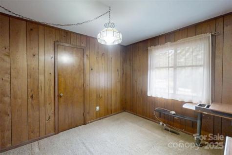 3204 Hickory Hill Road Hendersonville NC 28792