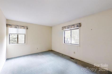 3204 Hickory Hill Road Hendersonville NC 28792