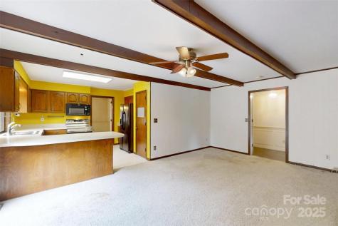 3204 Hickory Hill Road Hendersonville NC 28792