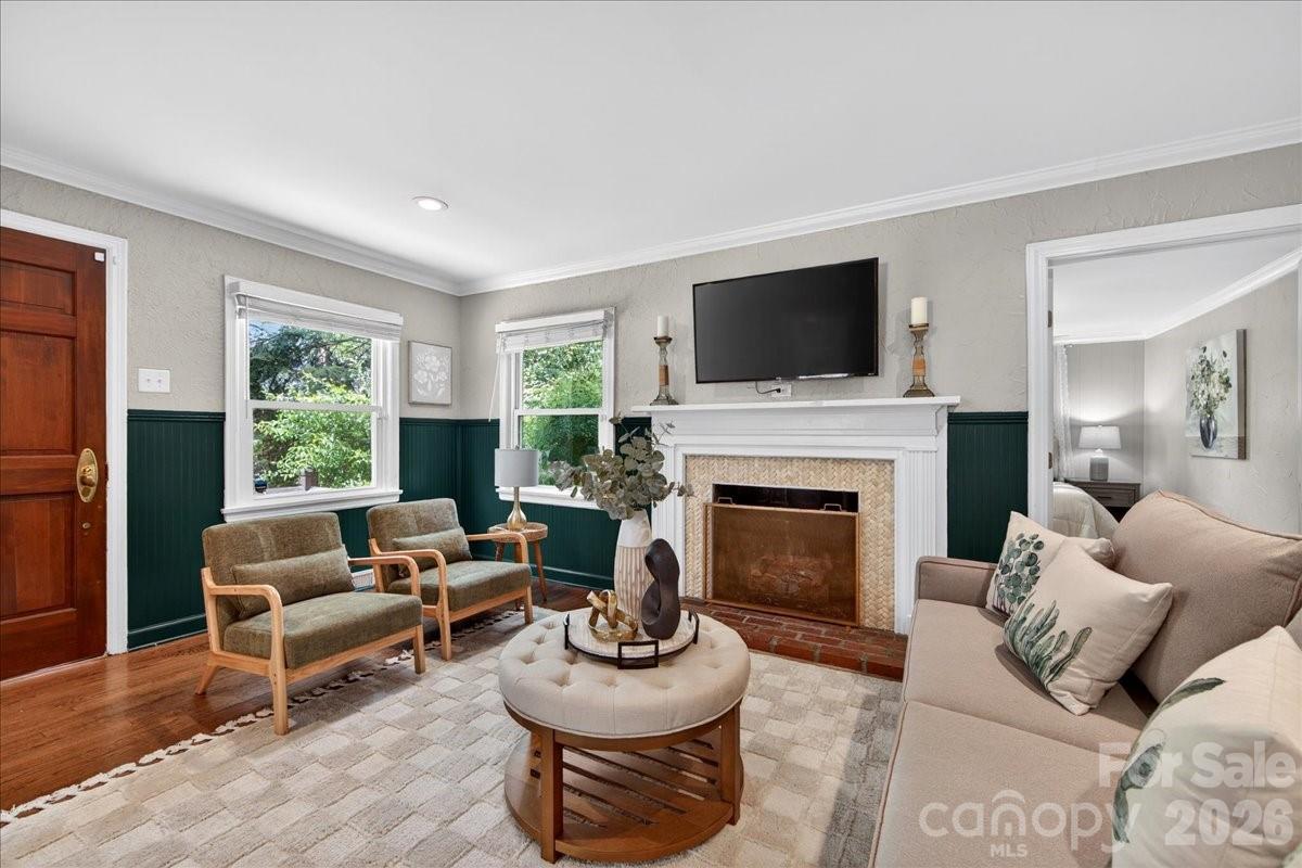2034 Lanier Avenue Charlotte NC 28205