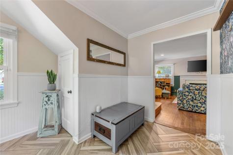 2034 Lanier Avenue Charlotte NC 28205