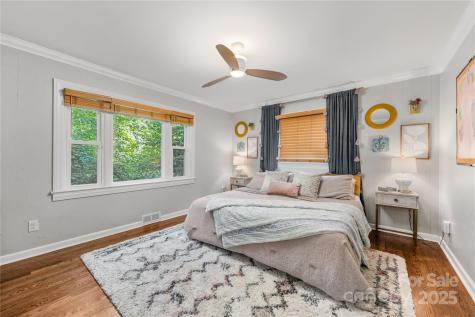 2034 Lanier Avenue Charlotte NC 28205