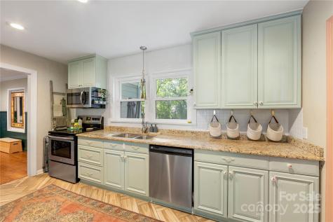 2034 Lanier Avenue Charlotte NC 28205