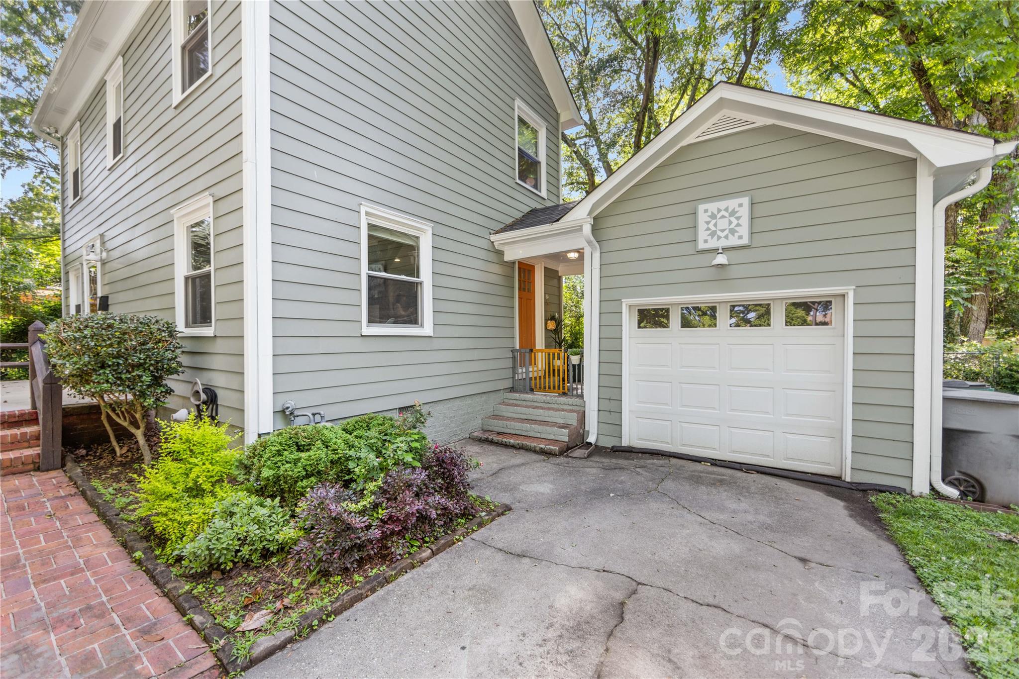 2034 Lanier Avenue Charlotte NC 28205