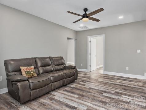 611 Peniel Road Columbus NC 28722