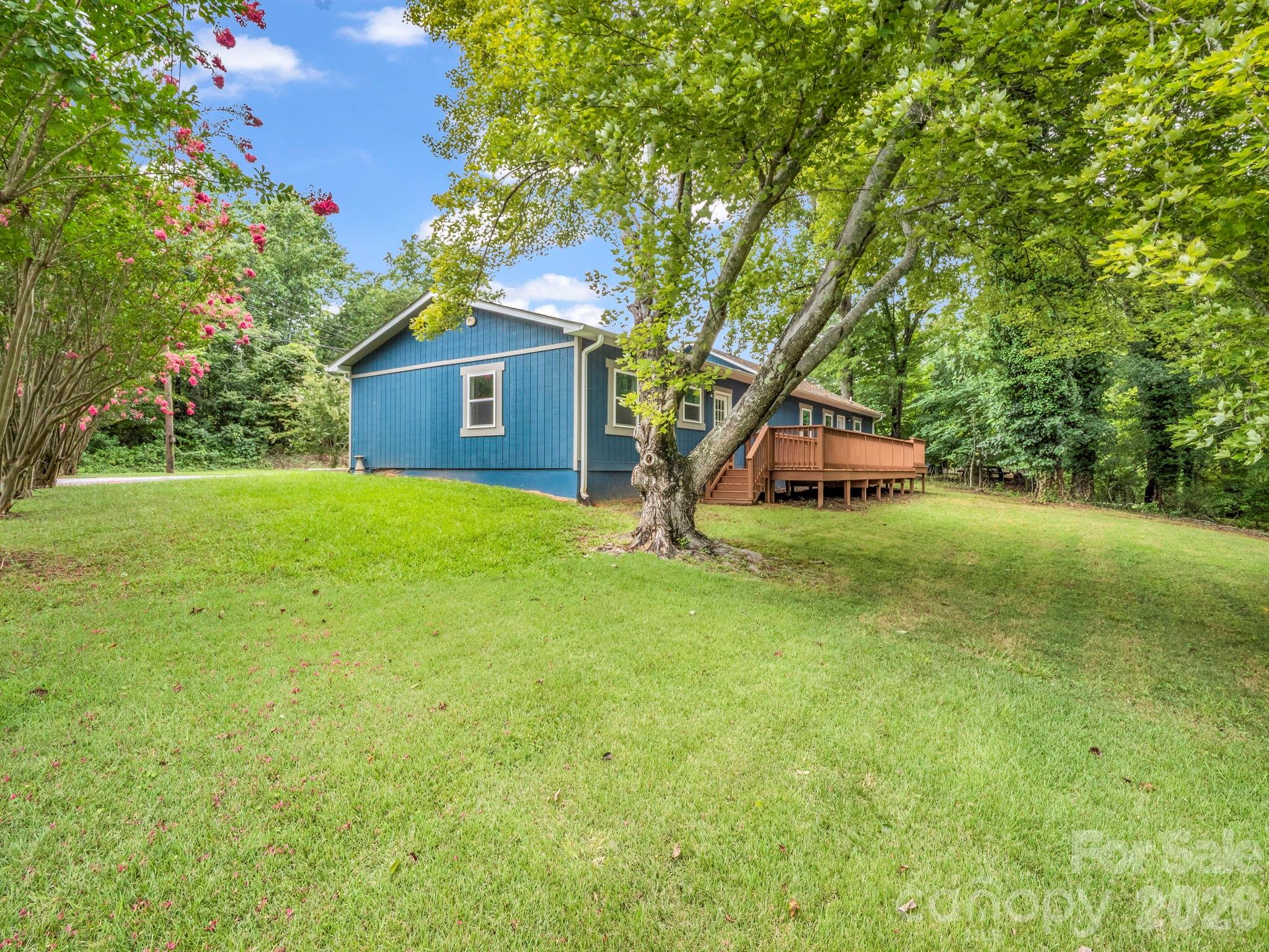 611 Peniel Road Columbus NC 28722