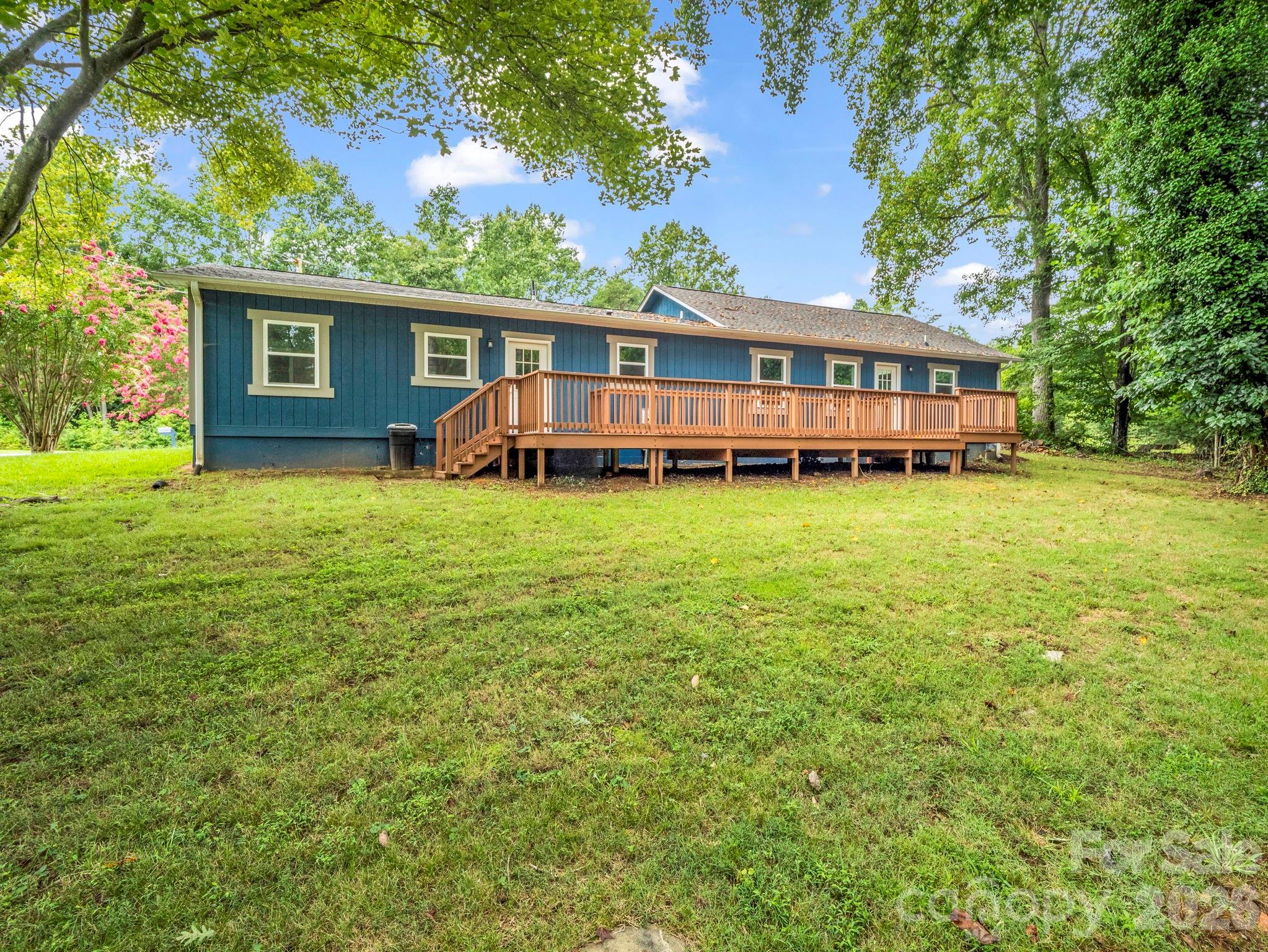 611 Peniel Road Columbus NC 28722