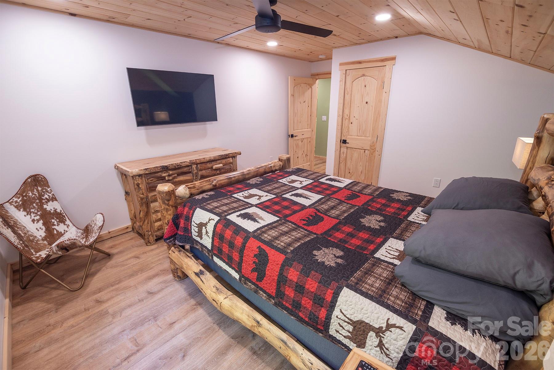 95 Lasso Lane Waynesville NC 28785
