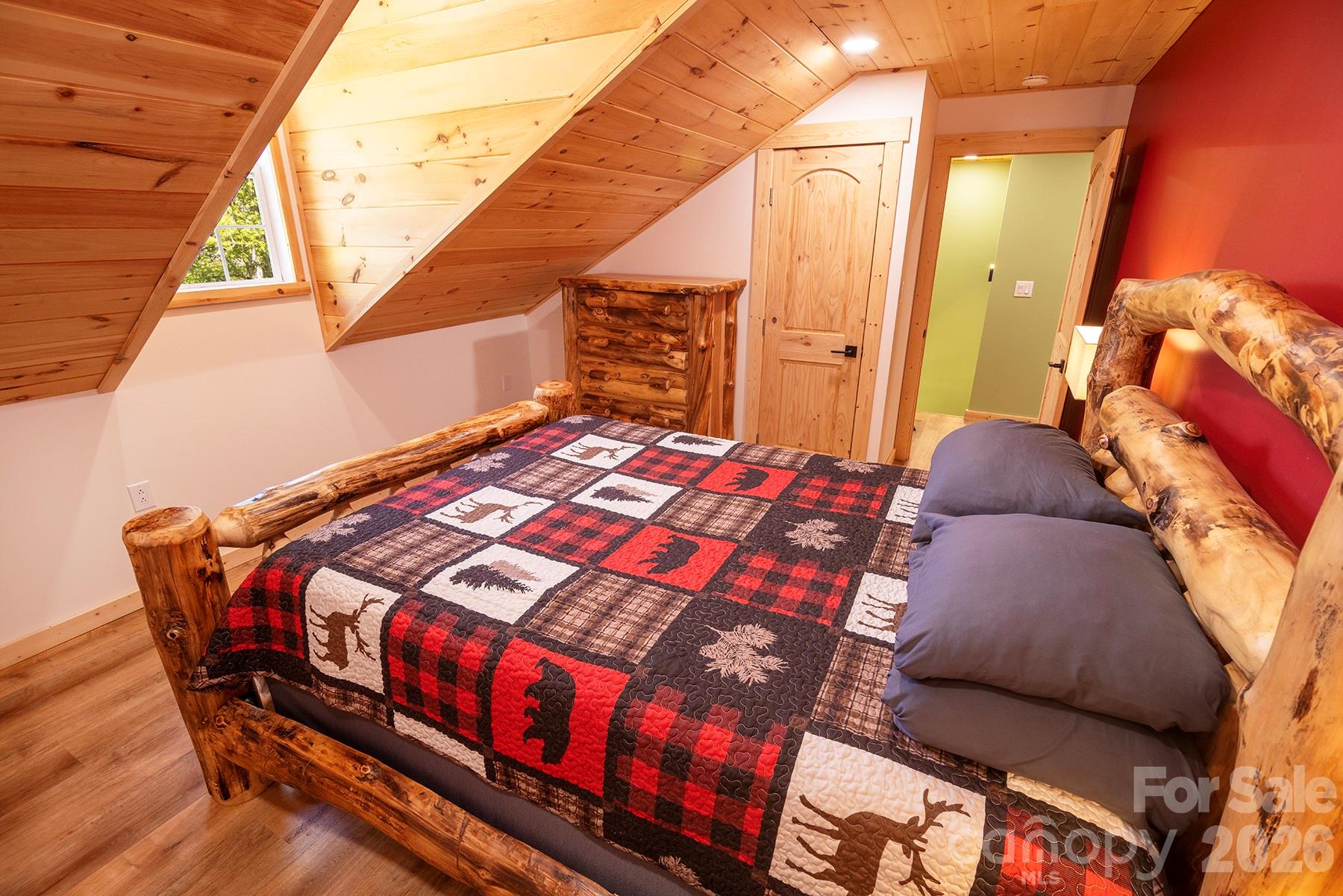 95 Lasso Lane Waynesville NC 28785