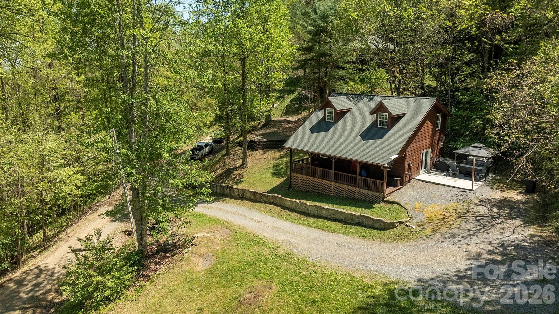 95 Lasso Lane Waynesville NC 28785