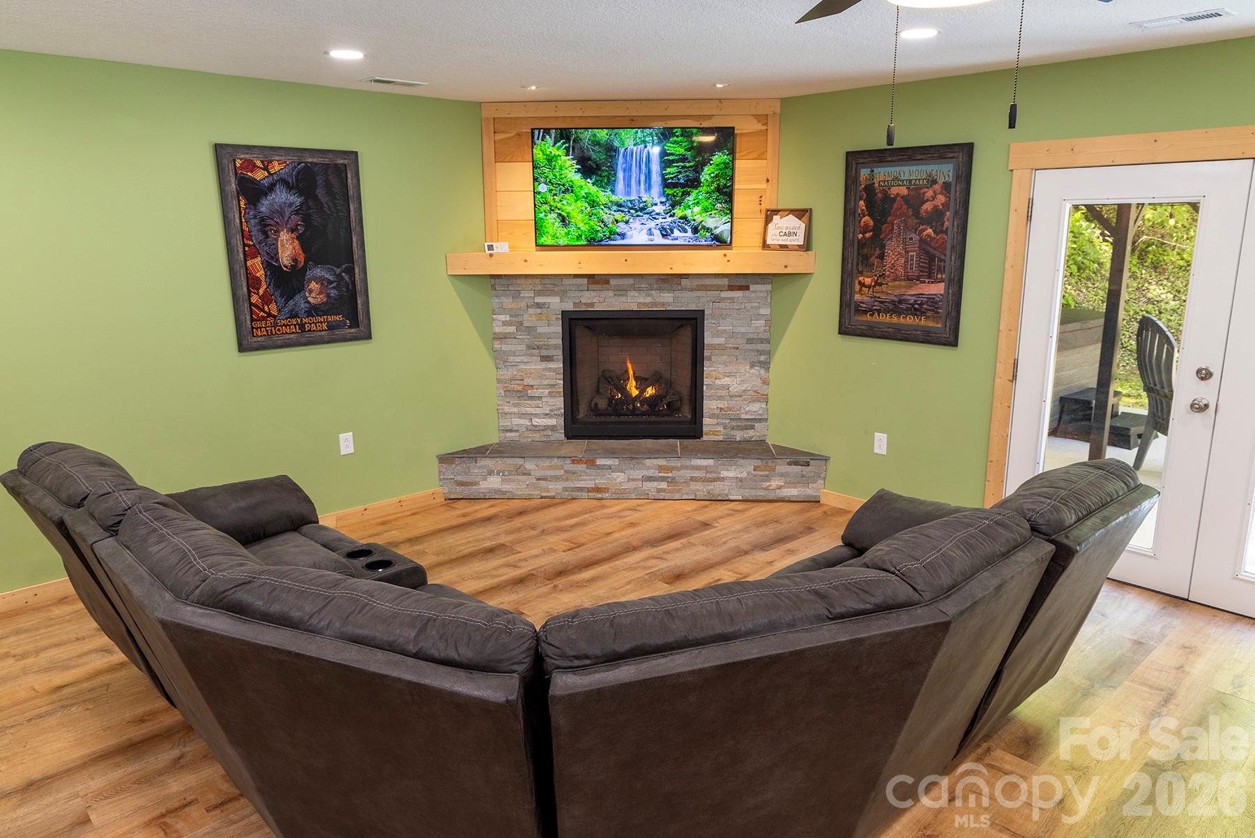 95 Lasso Lane Waynesville NC 28785