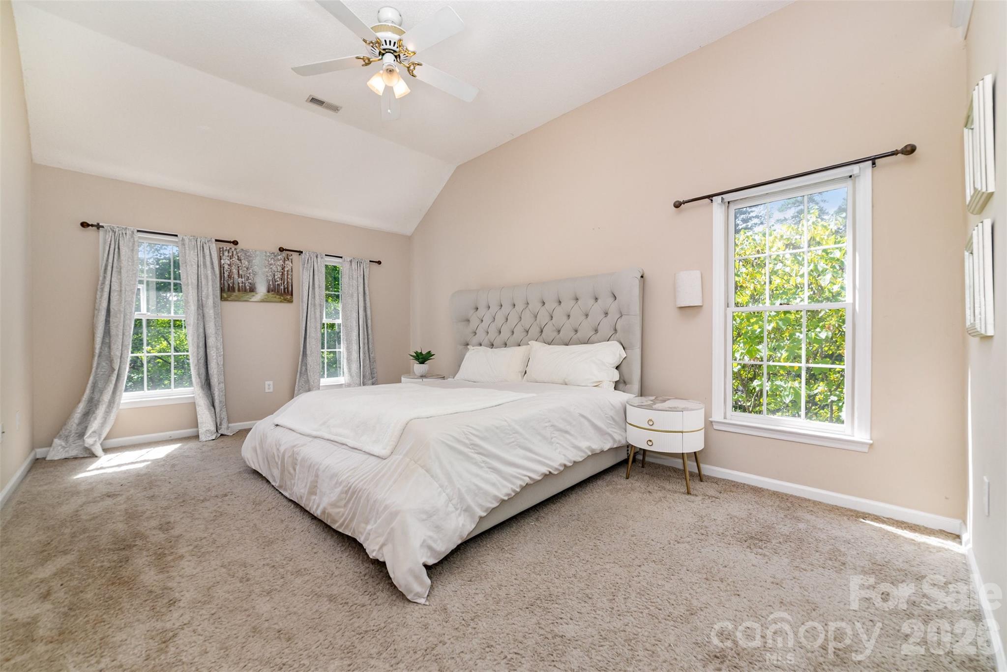 6401 Morningsong Lane Charlotte NC 28269