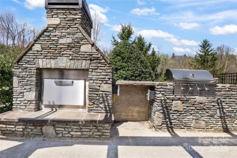 77 Creekside View Drive Asheville NC 28804