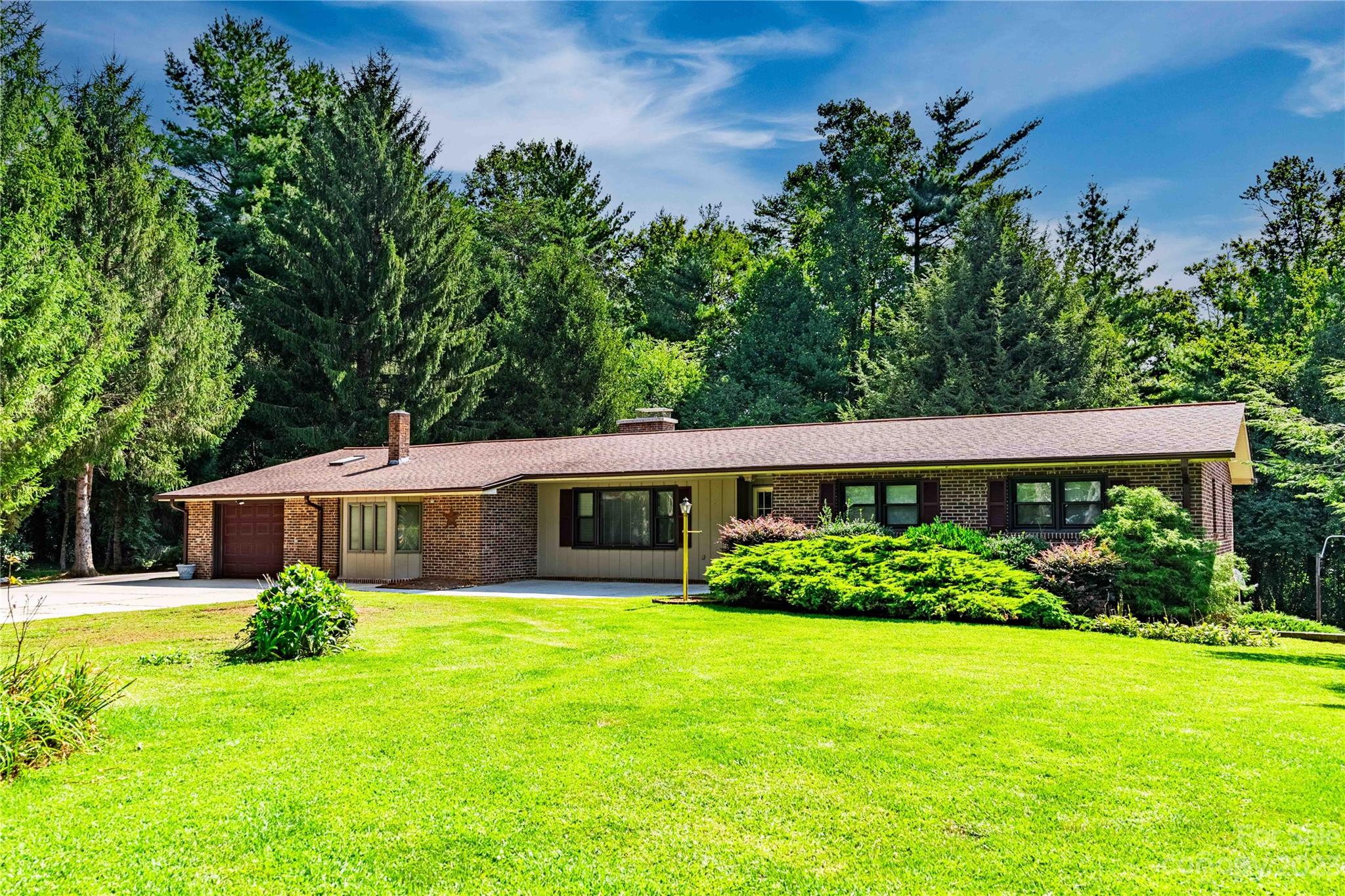 98 Williams Road Fletcher NC 28732