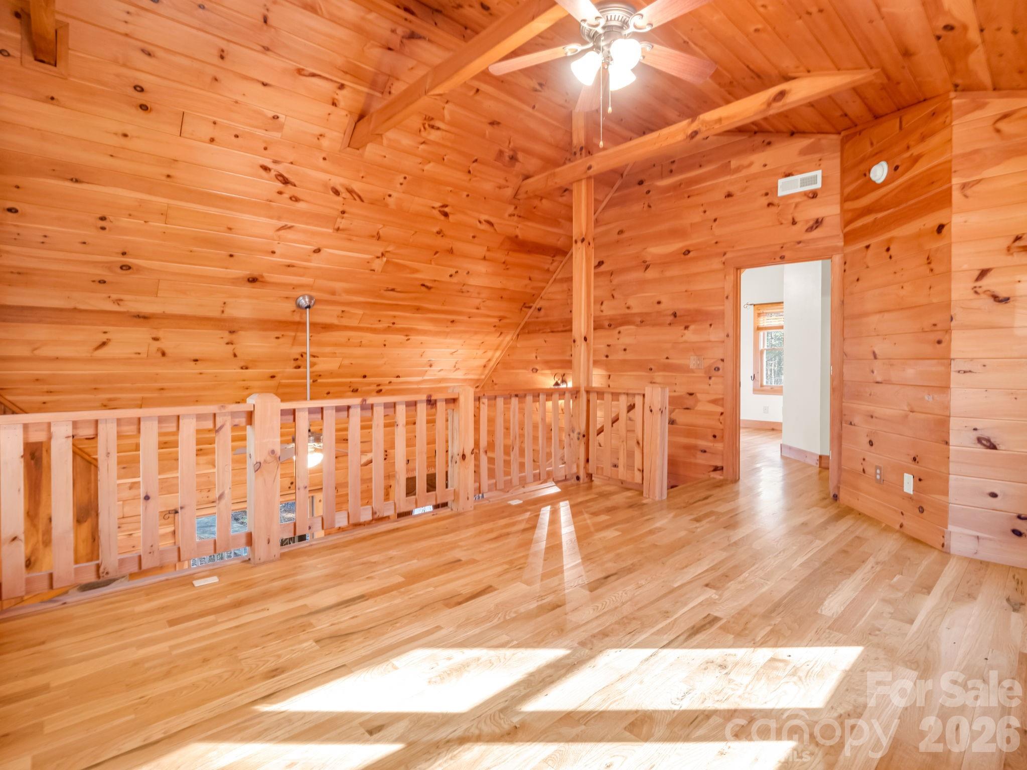 907 Hidden Lake Parkway Nebo NC 28761