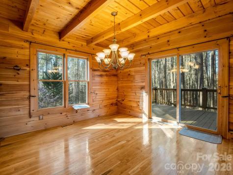 907 Hidden Lake Parkway Nebo NC 28761